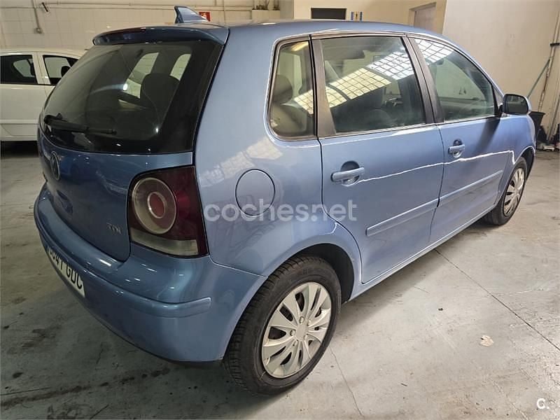 Usado VW Polo GT 70 CV (51 kW) 2008 Azul Utilitario