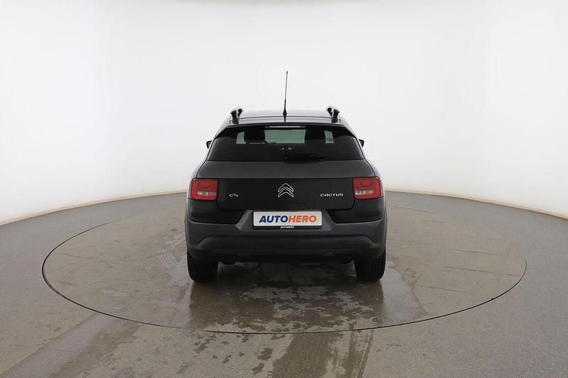 Usado Citroën C4 Shine 100 CV (73 kW) 2017 Gris SUV