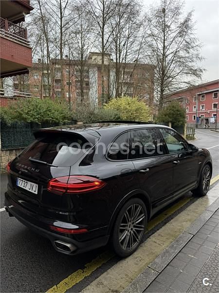Usado Porsche Cayenne Platinum Edition 262 CV (192 kW) 2017 Negro SUV