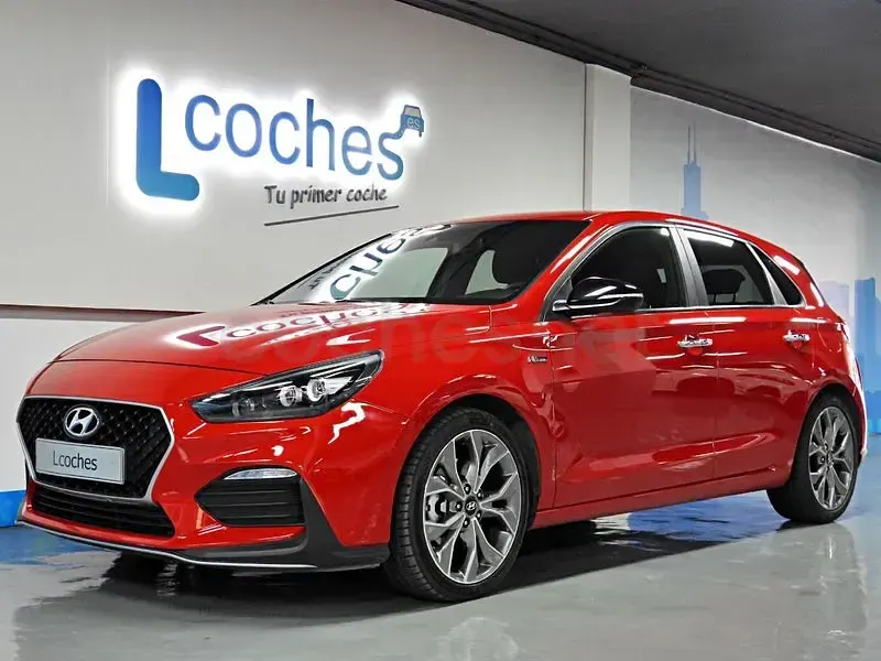 Usado Hyundai i30 N Line 140 CV (102 kW) 2019 Rojo Utilitario