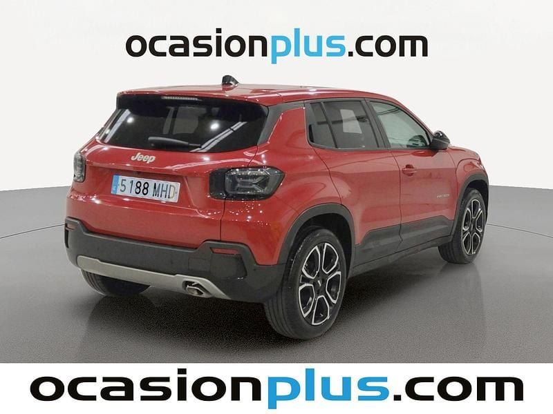 Usado Jeep Avenger Summit 101 HP (74 kW) 2023 Vermelho SUV