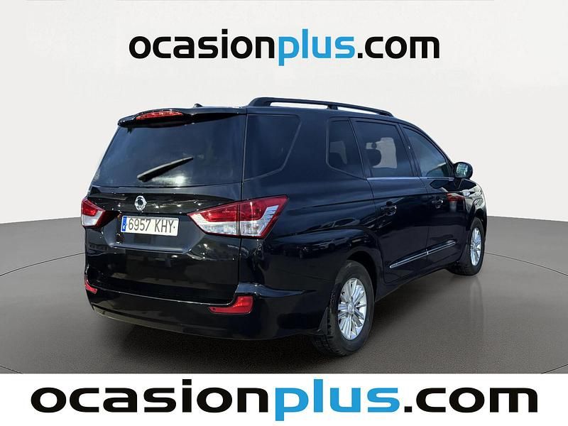 Usado Ssangyong (KGM) Rodius 178 CV (130 kW) 2018 Blanco Monovolumen