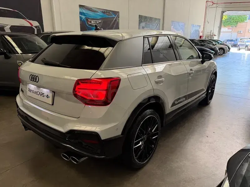 Usado Audi SQ2 300 CV (220 kW) 2022 Blanco SUV