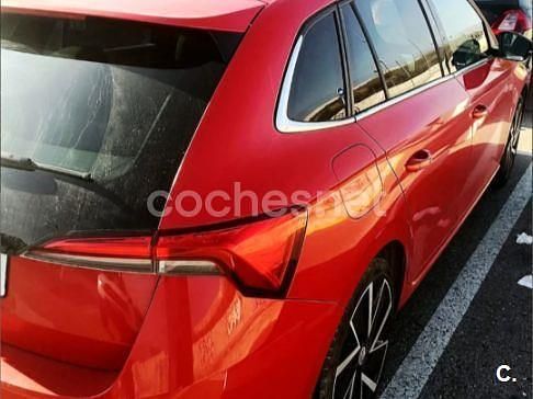 Usado Skoda Scala Sport 150 HP (110 kW) 2019 Vermelho Citadino