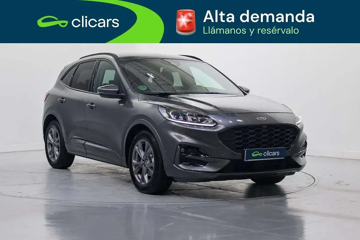 Usado Ford Kuga ST-Line X 120 CV (88 kW) 2023 Gris SUV