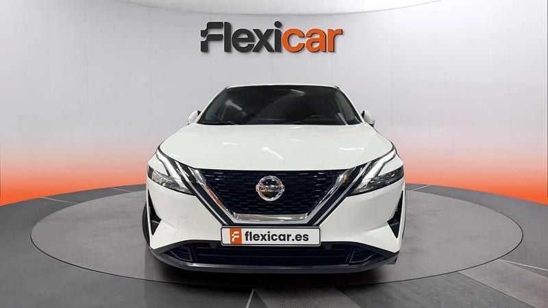 Usado Nissan Qashqai Acenta 158 CV (116 kW) 2021 Blanco SUV
