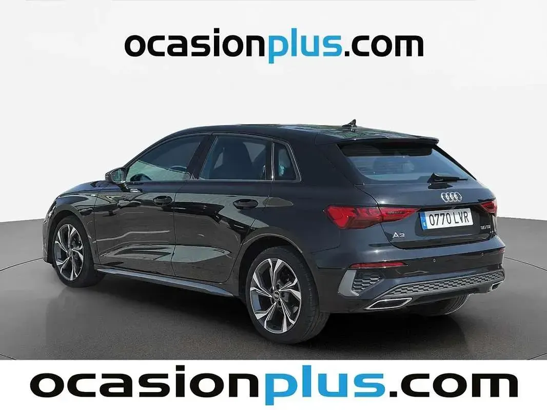 Usado Audi A3 Sportback S-Line 116 CV (85 kW) 2021 Negro Utilitario