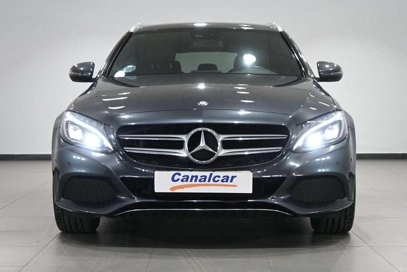 Usado Mercedes C350e 279 CV (205 kW) 2015 Gris Familiar