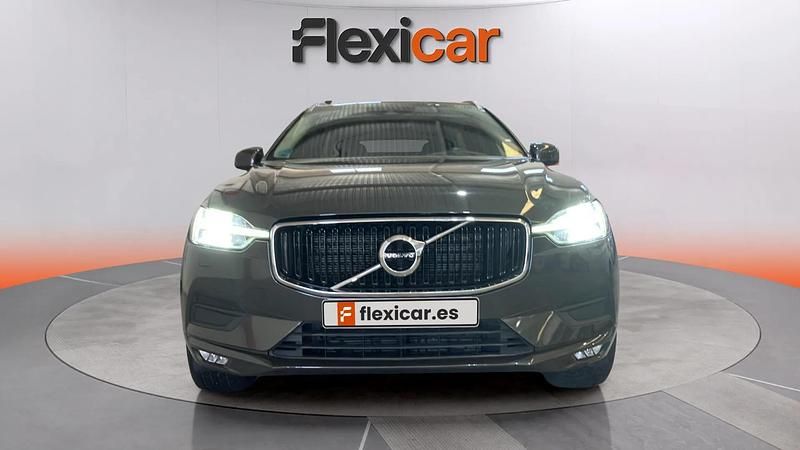 Usado Volvo XC60 Momentum 199 CV (146 kW) 2021 Gris SUV