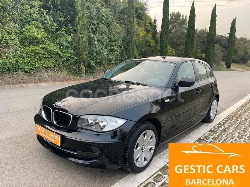 Usado BMW 116 122 CV (89 kW) 2010 Negro Utilitario