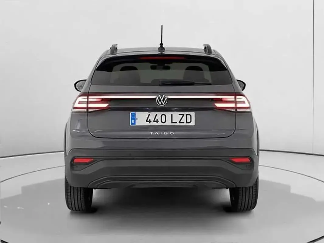 Usado VW Taigo R-line 110 CV (80 kW) 2022 Gris SUV