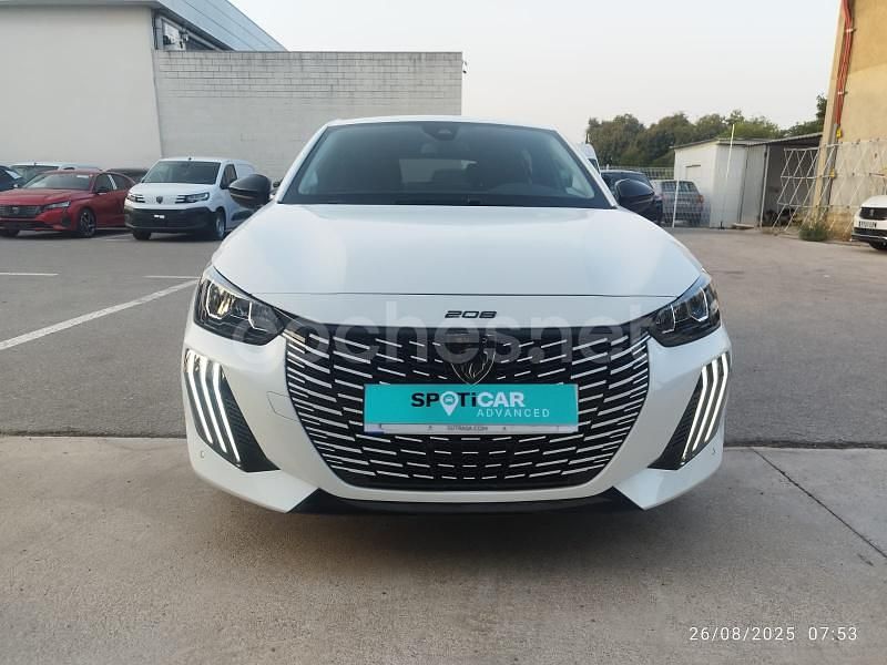 Blanco Usado 2024 Peugeot 208 Allure Utilitario | 16.900 € (Precio justo) - Imagen 1/4