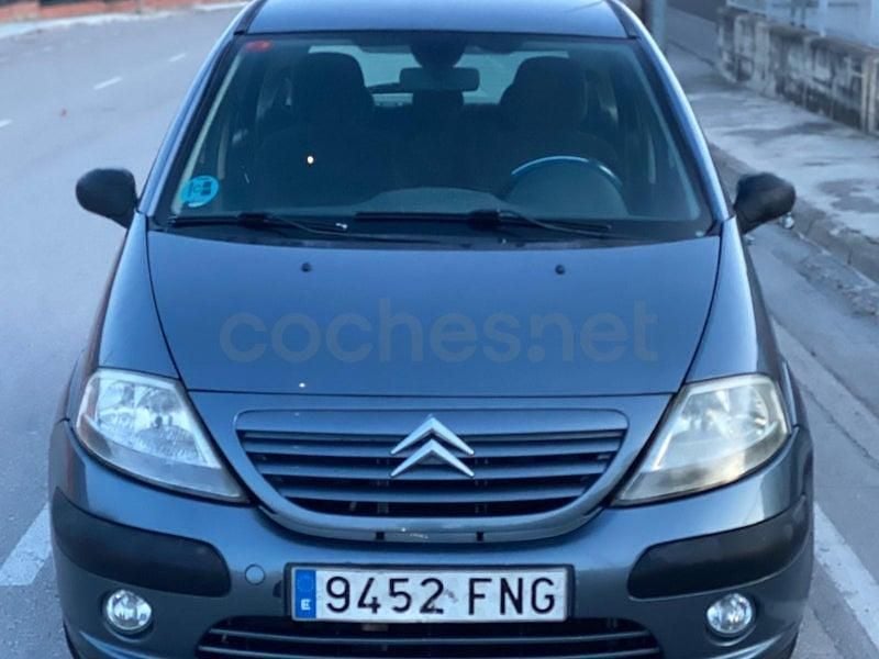 Usado Citroën C3 90 CV (66 kW) 2007 Gris / plata Berlina