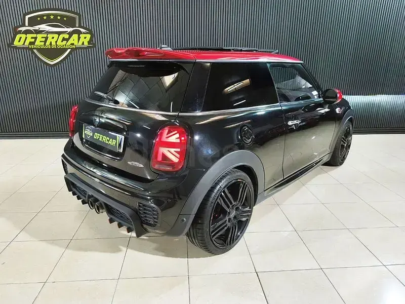 Usado Mini John Cooper Works 231 CV (169 kW) 2017 Negro Utilitario