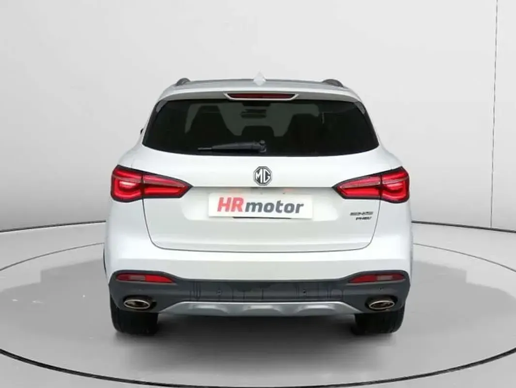 Usado MG HS Luxury 261 CV (191 kW) 2023 Blanco SUV