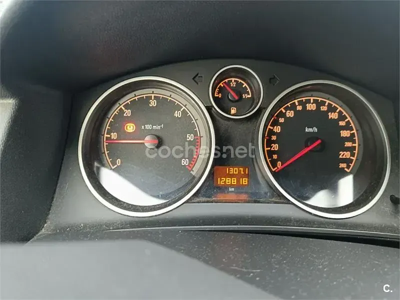 Usado Opel Astra Enjoy 100 CV (73 kW) 2008 Azul Berlina