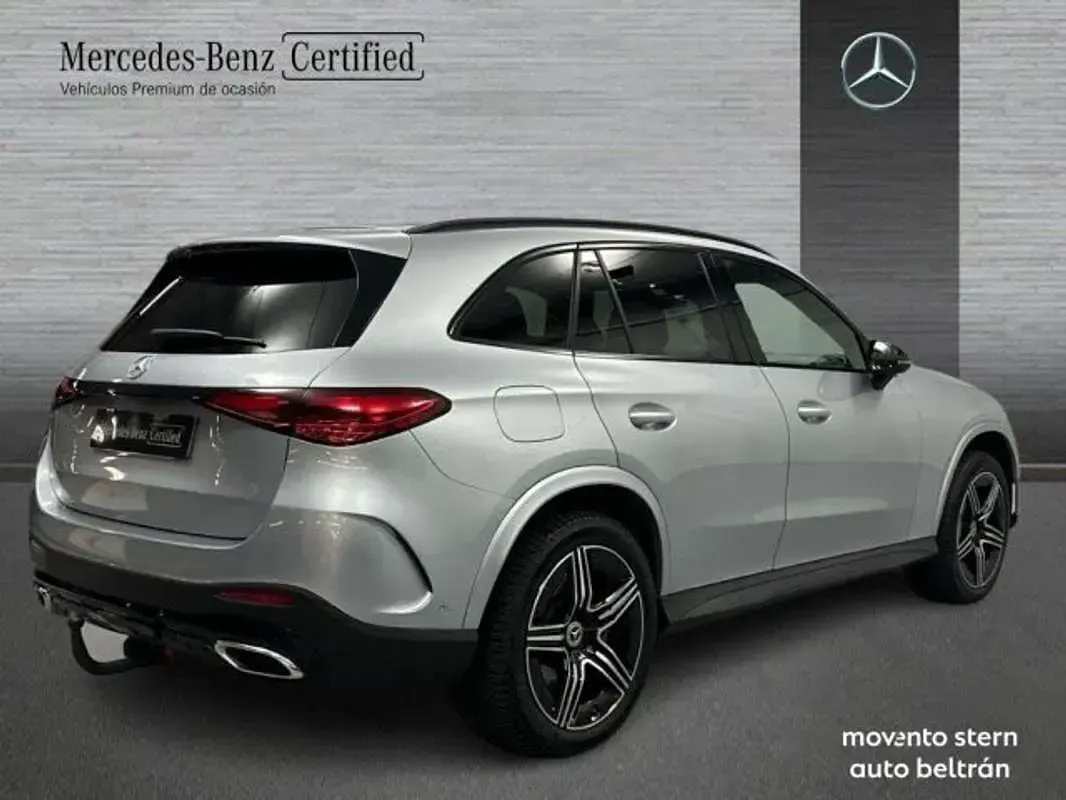 Usado Mercedes GLC300e 333 CV (244 kW) 2023 Gris SUV