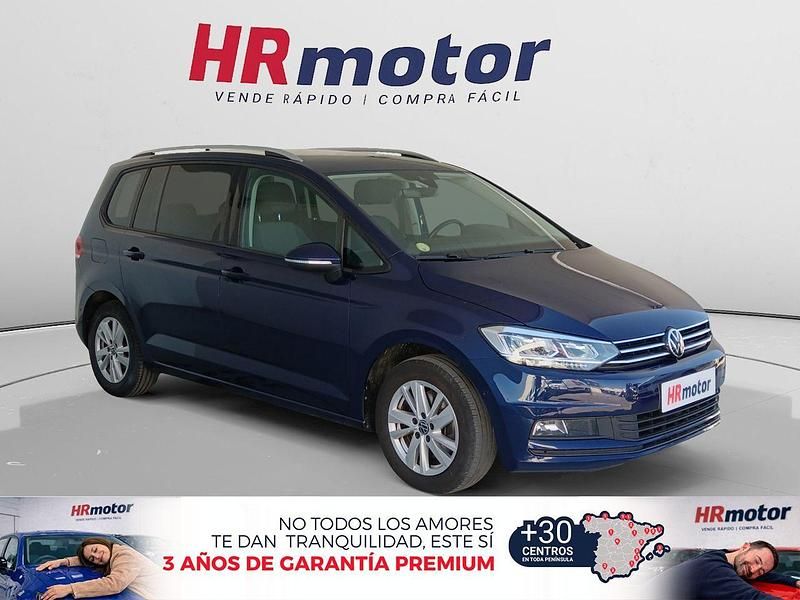 Usado VW Touran Advance 150 CV (110 kW) 2022 Gris Monovolumen