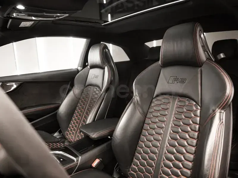Usado Audi RS5 450 CV (330 kW) 2018 Rojo Coupe