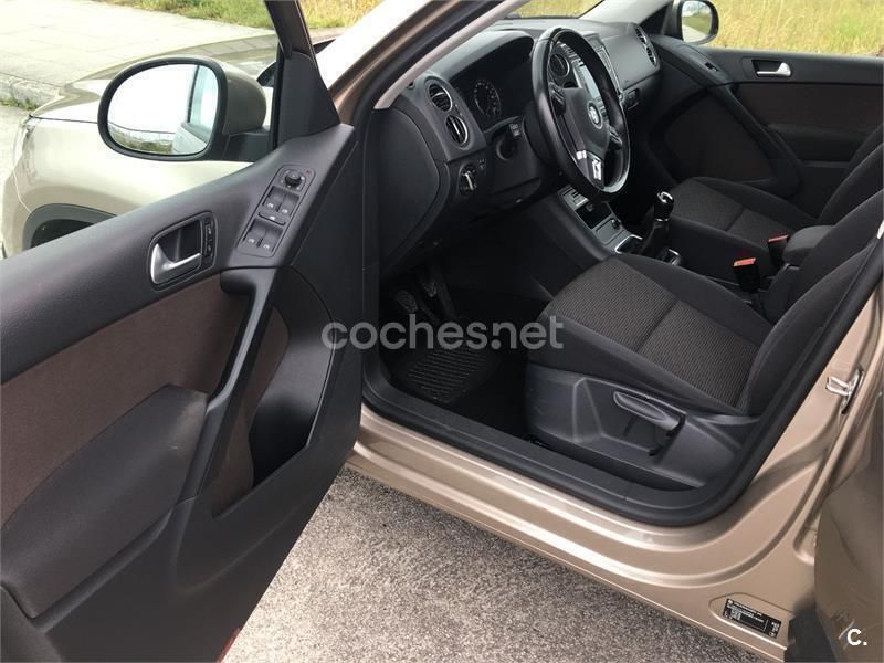 Usado VW Tiguan 110 CV (80 kW) 2015 Beige SUV