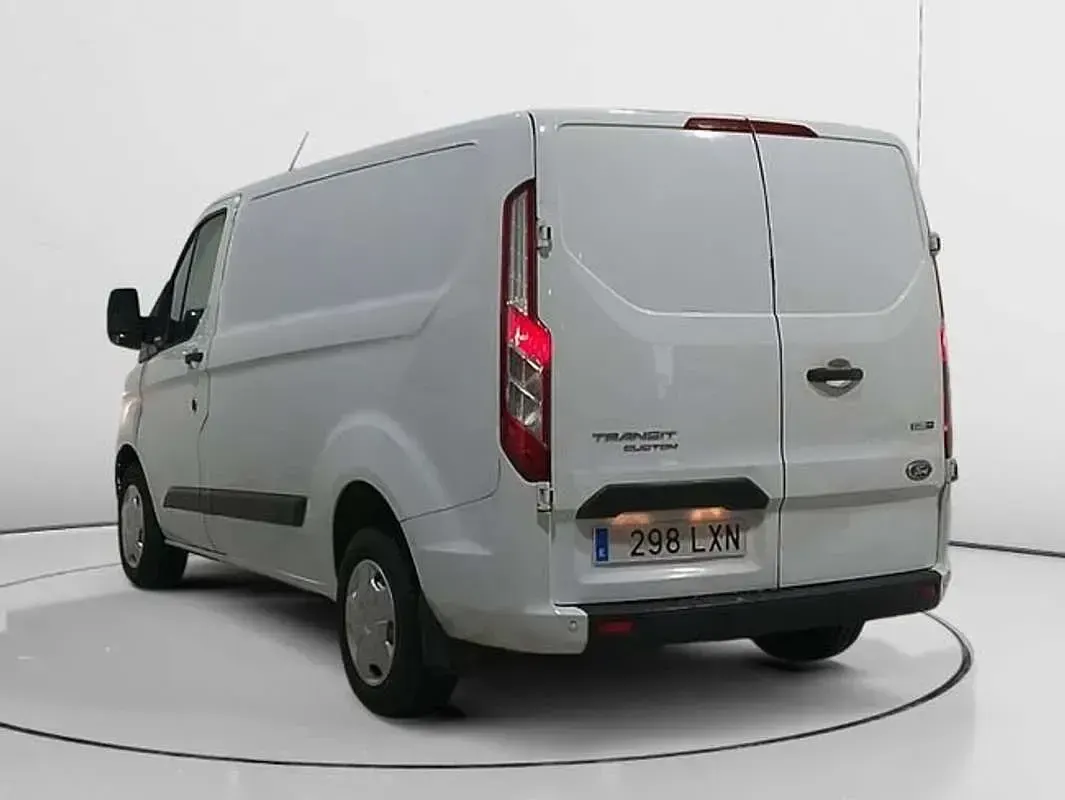 Usado Ford Transit Custom Trend 131 CV (96 kW) 2022 Blanco Van