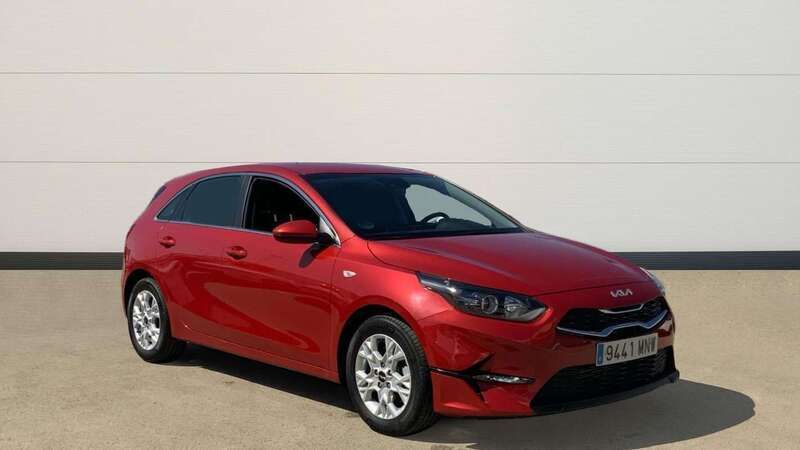 Usado 2024 Kia Ceed Utilitario | 17.800 € (Precio justo) - Imagen 1/4
