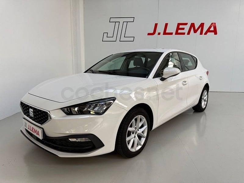 Usado Seat Leon Style 115 CV (84 kW) 2021 Blanco Berlina