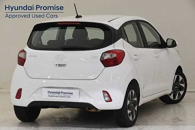 Atlas white Usado 2024 Hyundai i10 Utilitario | 15.200 € (Precio justo) - Imagen 1/1
