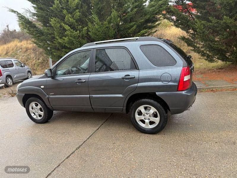Usado Kia Sportage 140 CV (102 kW) 2010 Gris SUV