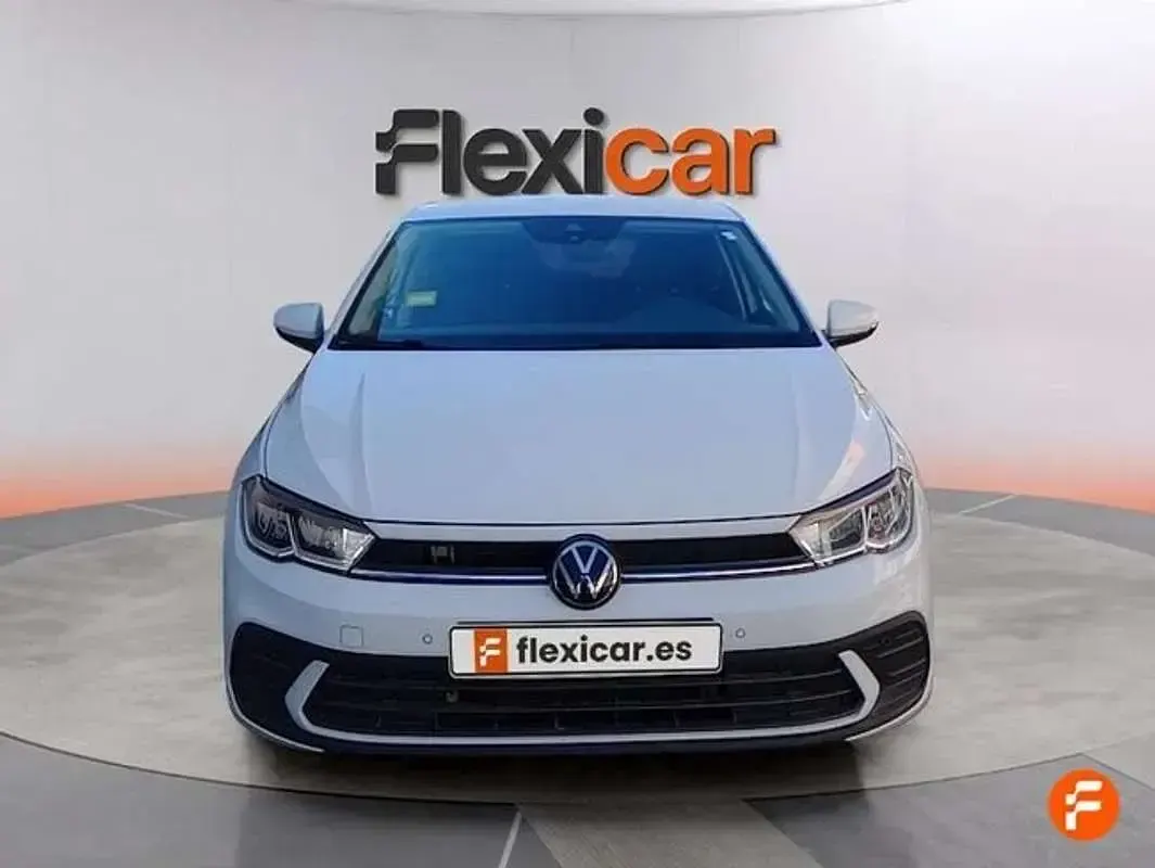 Usado VW Polo Life 95 CV (69 kW) 2023 Blanco Utilitario