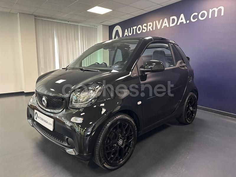 Negro Usado 2017 Smart ForTwo Cabrio Descapotable | 16.400 € (Precio justo) - Imagen 1/4