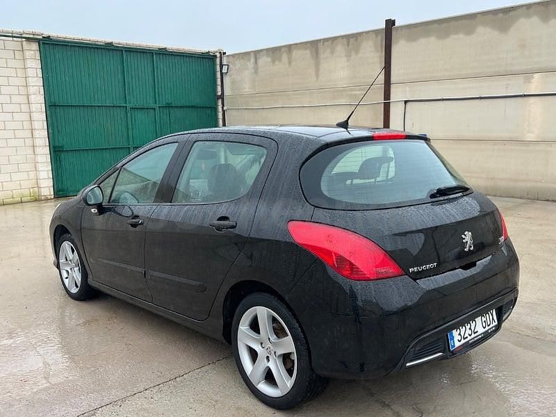 Negro Usado 2009 Peugeot 308 Premium Berlina | 3599 € (Super precio) - Imagen 1/4