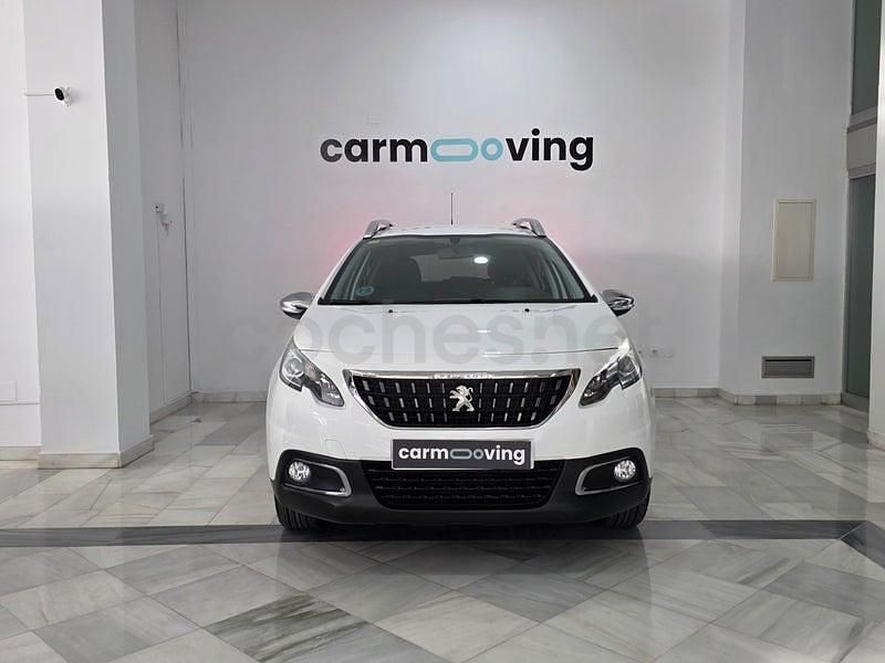 Usado Peugeot 2008 Allure 130 CV (95 kW) 2019 Blanco SUV