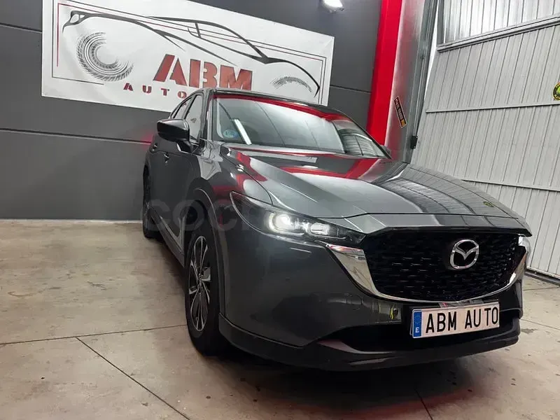 Usado Mazda CX-5 Ad'Vantage 165 CV (121 kW) 2024 Gris / plata SUV