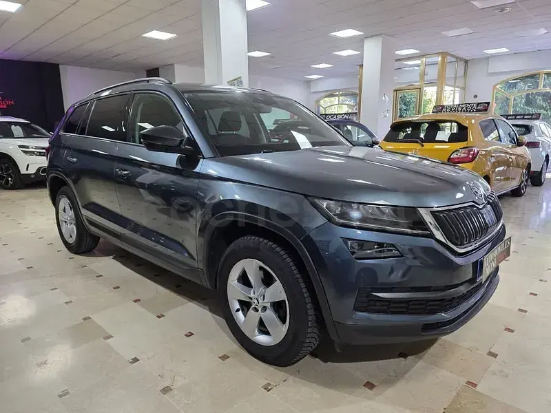 Käytetty Skoda Kodiaq Ambition 150 HP (110 kW) 2017 Harmaa Katumaasturi