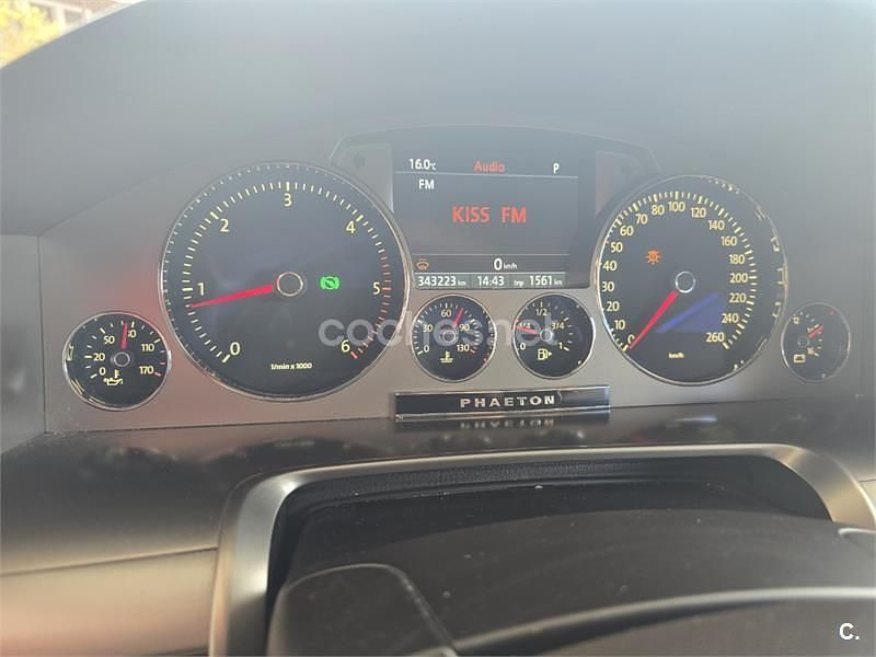 Usado VW Phaeton 240 CV (176 kW) 2011 Negro Berlina