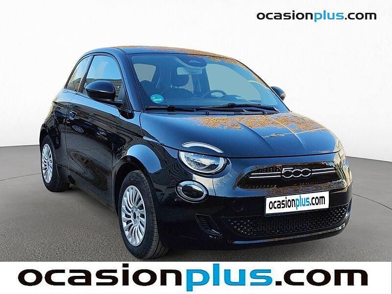 Usado Fiat 500e Action 69 kW (95 CV) 2022 Negro Utilitario