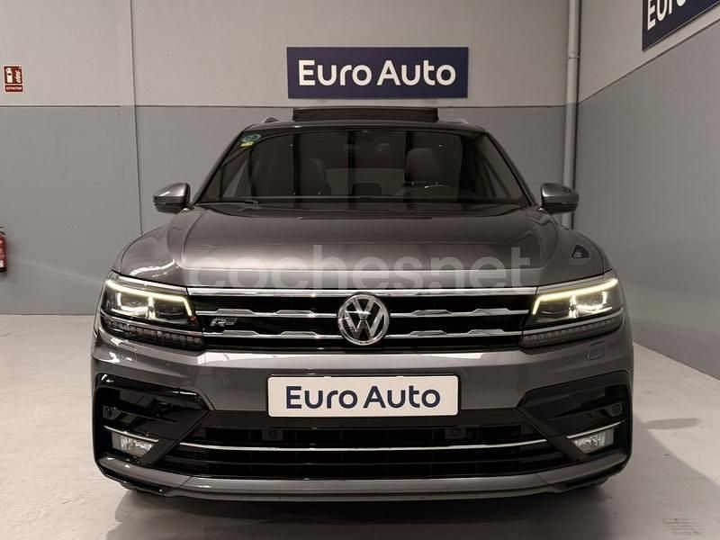 Usado VW Tiguan Allspace Sportline 150 CV (110 kW) 2020 Gris / plata SUV