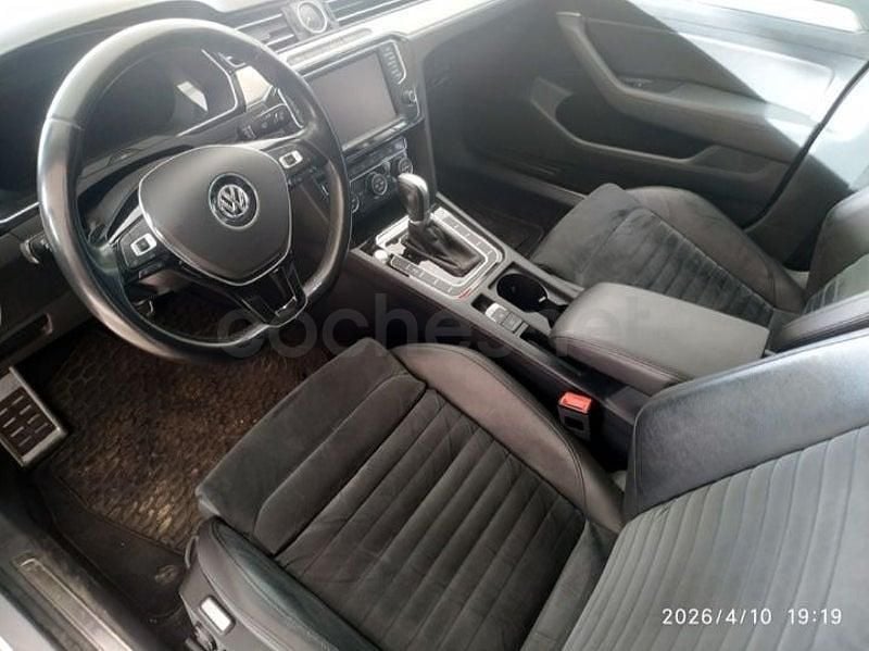 Usado VW Passat Advance 150 CV (110 kW) 2015 Beige Berlina