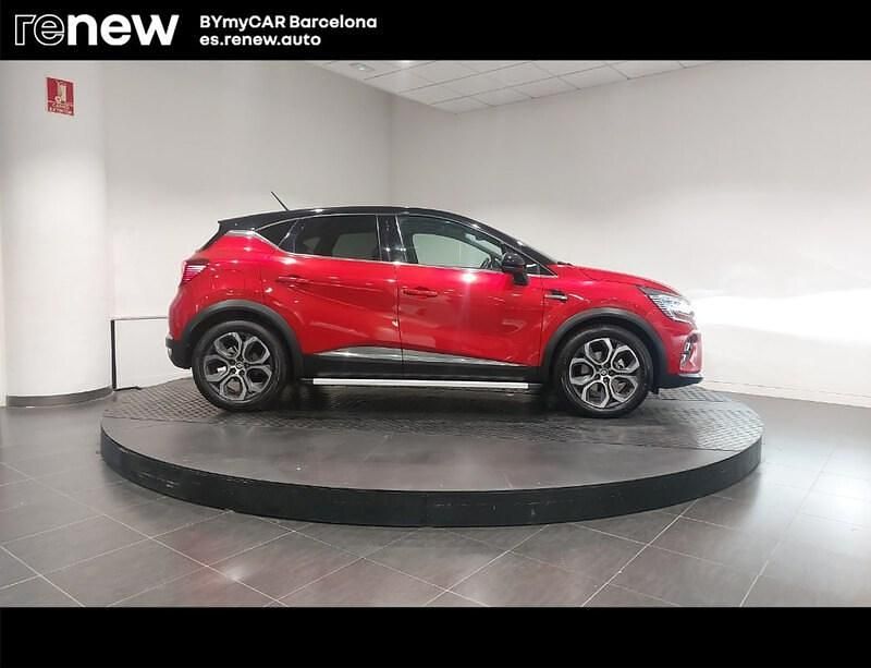 Usado Renault Captur Zen 145 CV (106 kW) 2022 Rojo SUV