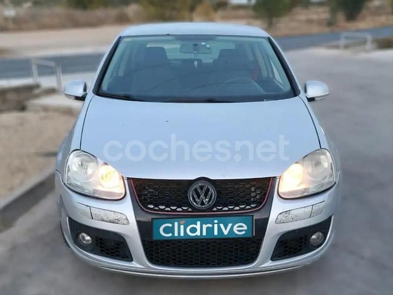 Usado VW Golf IV Sport 140 CV (102 kW) 2006 Gris / plata Berlina