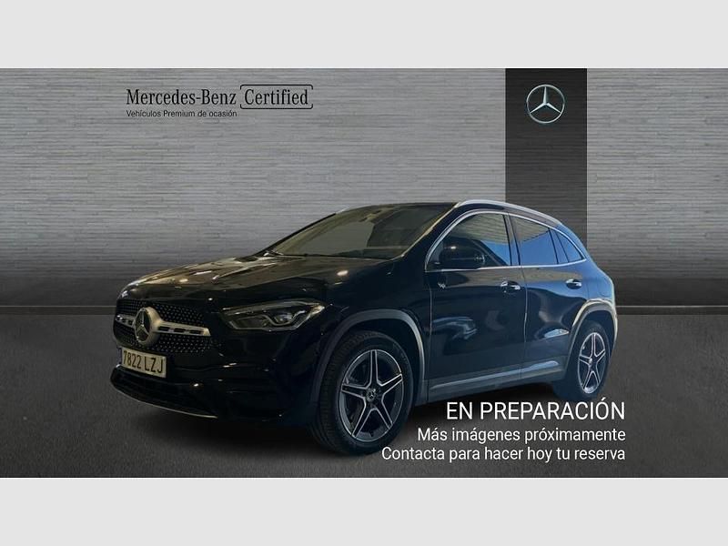 Negro Usado 2022 Mercedes GLA250 SUV | 38.990 € (Caro) - Imagen 1/4