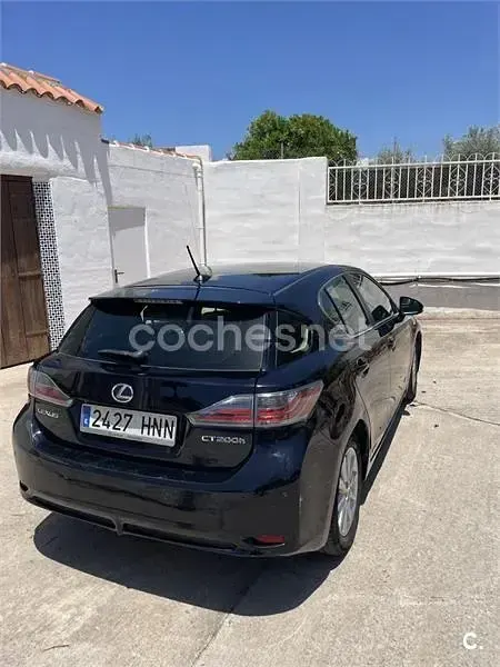 Usado Lexus CT200h 136 CV (100 kW) 2013 Negro Berlina