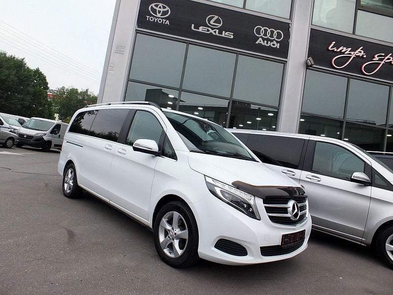 Blanco Usado 2018 Mercedes V220 Avantgarde Monovolumen | 39.990 € (Un poco caro) - Imagen 1/4