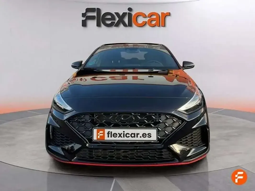 Usado Hyundai i30 250 CV (183 kW) 2023 Negro Utilitario