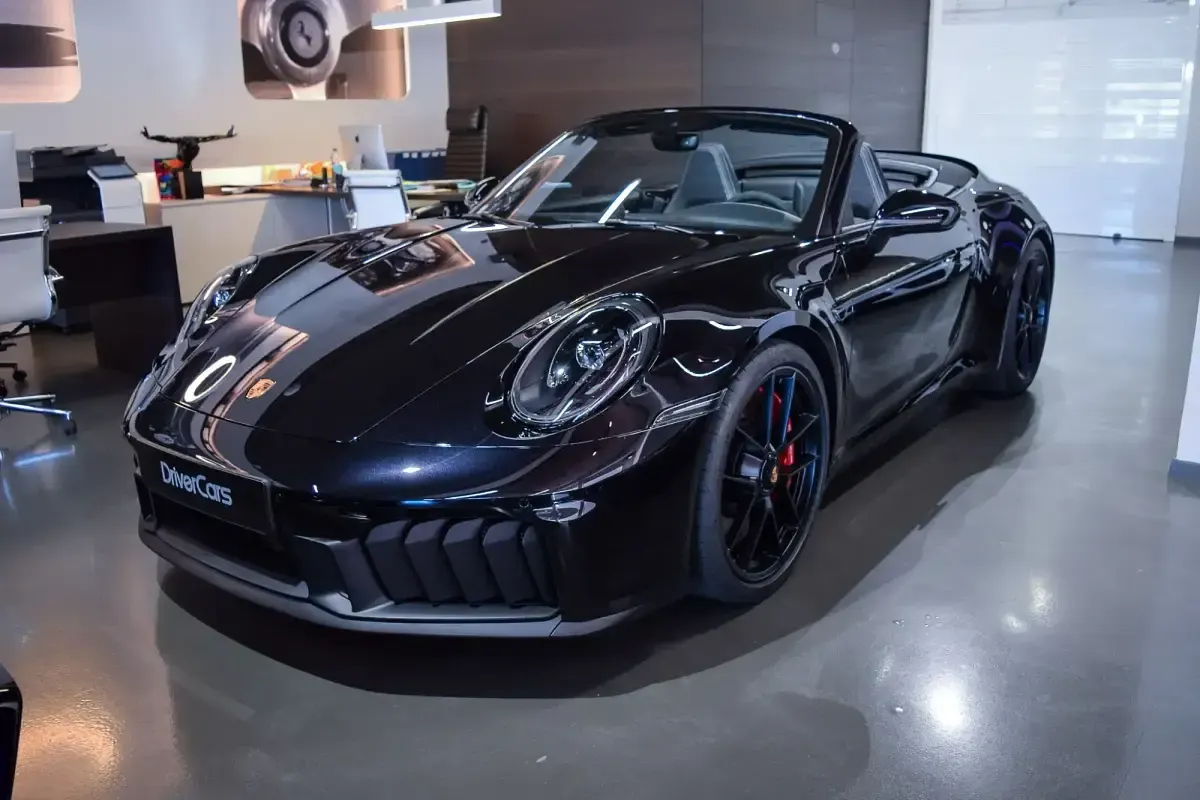 Nuevo Porsche 911 541 CV (397 kW) 2026 Negro Descapotable