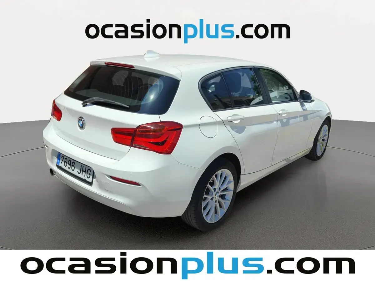 Usado BMW 116 116 CV (85 kW) 2015 Blanco Utilitario