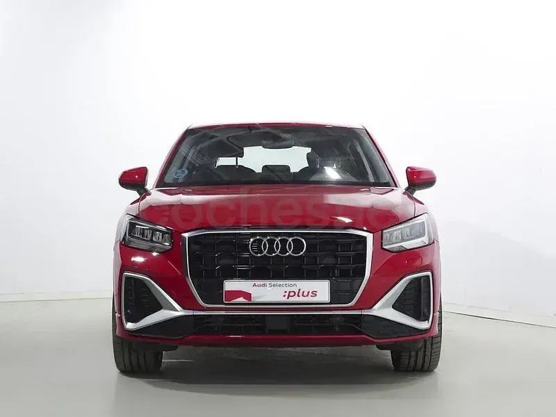 Usado Audi Q2 S-Line 116 CV (85 kW) 2022 Rojo SUV