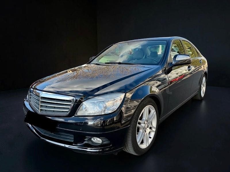 Usado Mercedes C200 Avantgarde 136 CV (100 kW) 2008 Negro Berlina
