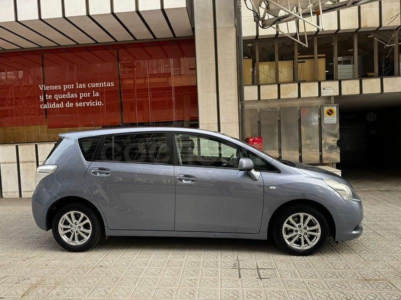Usado Toyota Verso Active 126 CV (92 kW) 2010 Azul Monovolumen